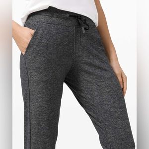 Lululemon ready to rulu joggers 29” (NWOT)
